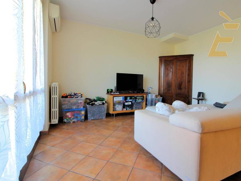 Appartamento a Cava manara in Via Olevano, 26 - Foto 5