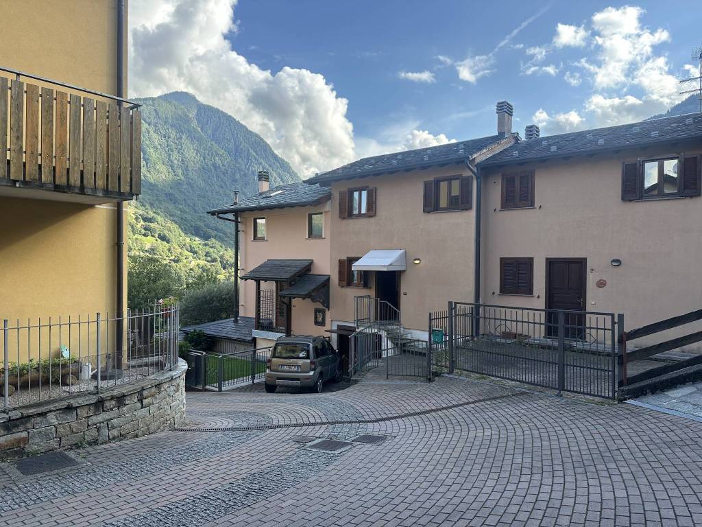 Villetta a schiera a Cosio valtellino in Via Sacco di Sotto - Foto 5