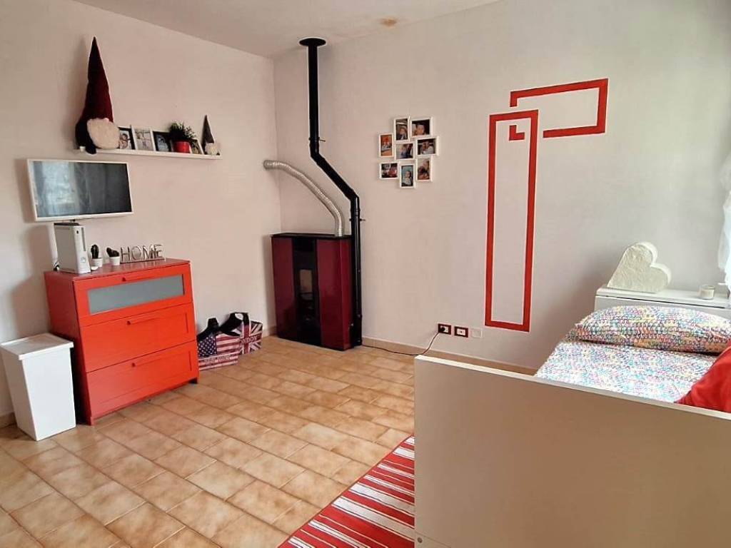 Appartamento a Santa fiora in Via del Boschetto - Foto 3