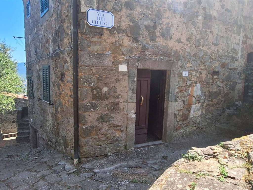 Appartamento a Arcidosso in Via dei Ciliegi, 31 - Foto 2