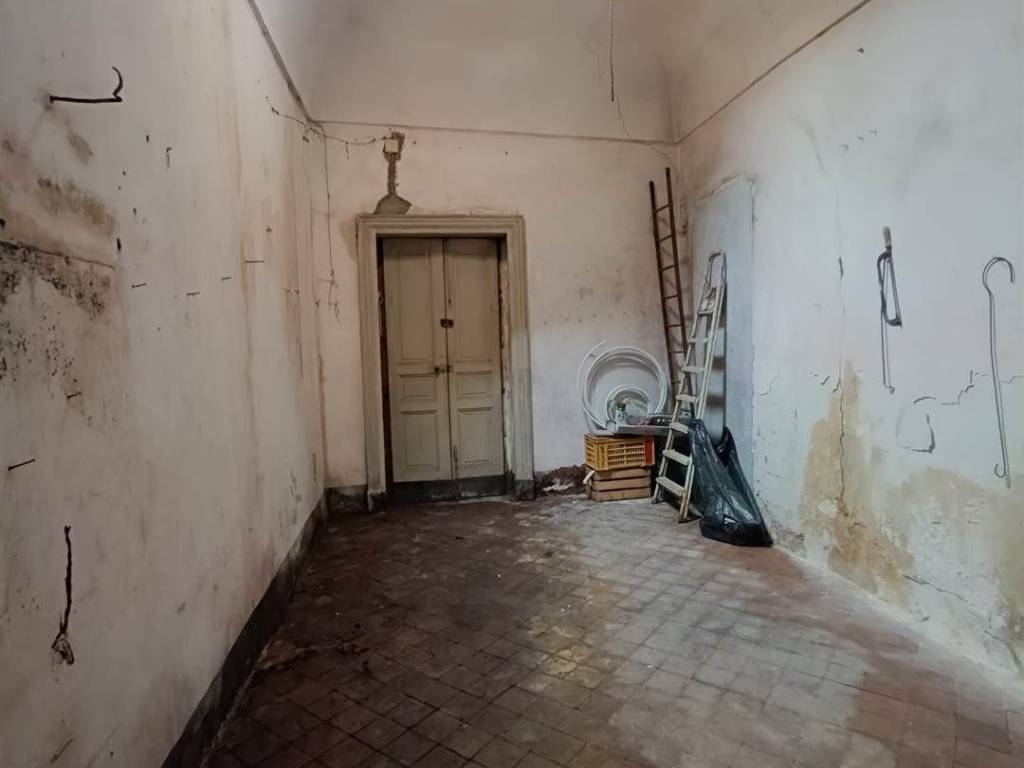Casa indipendente a Nicolosi in via Piave , 7 - Foto 3