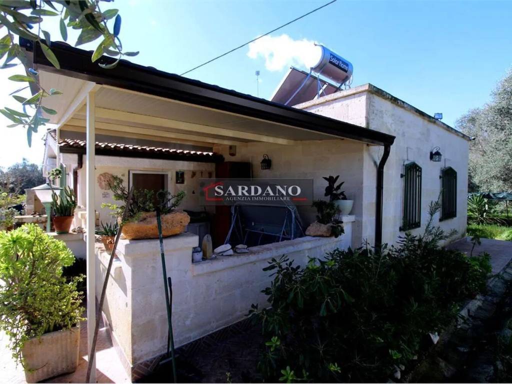 Villa a Carovigno in Contrada Colombo No Number - Foto 3