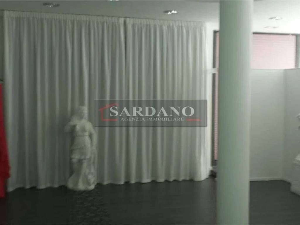 Immobile a Brindisi in Viale Aldo Moro No Number - Foto 3