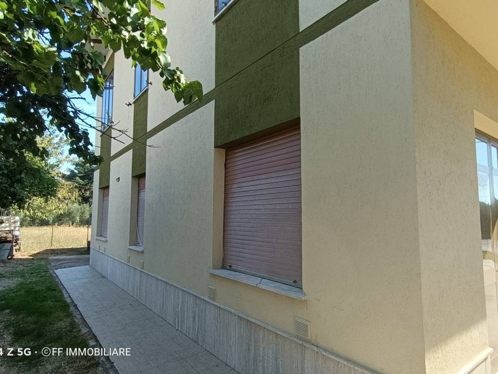 Villa a Cingoli in Via Donato Bramante - Foto 5