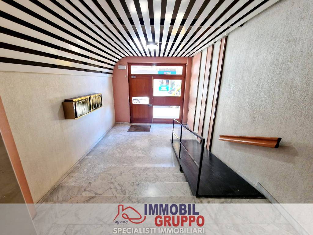 Appartamento a Andria in Viale Venezia Giulia, 101 - Foto 2