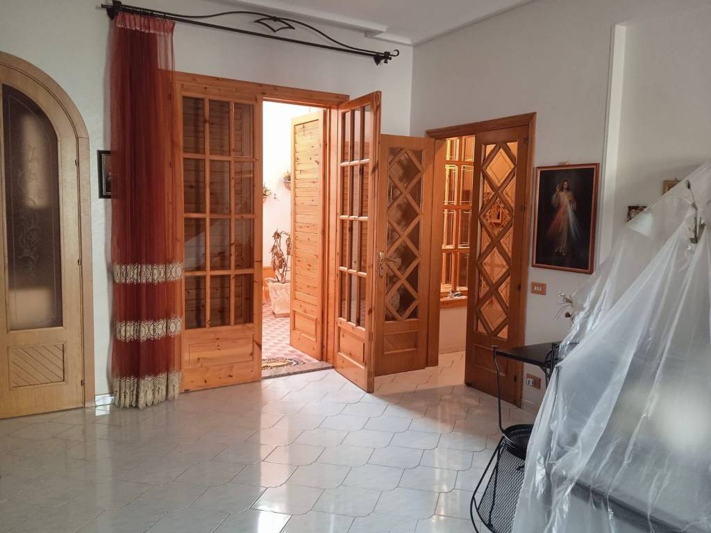 Villa a Vittoria in Via 4 Novembre - Foto 3