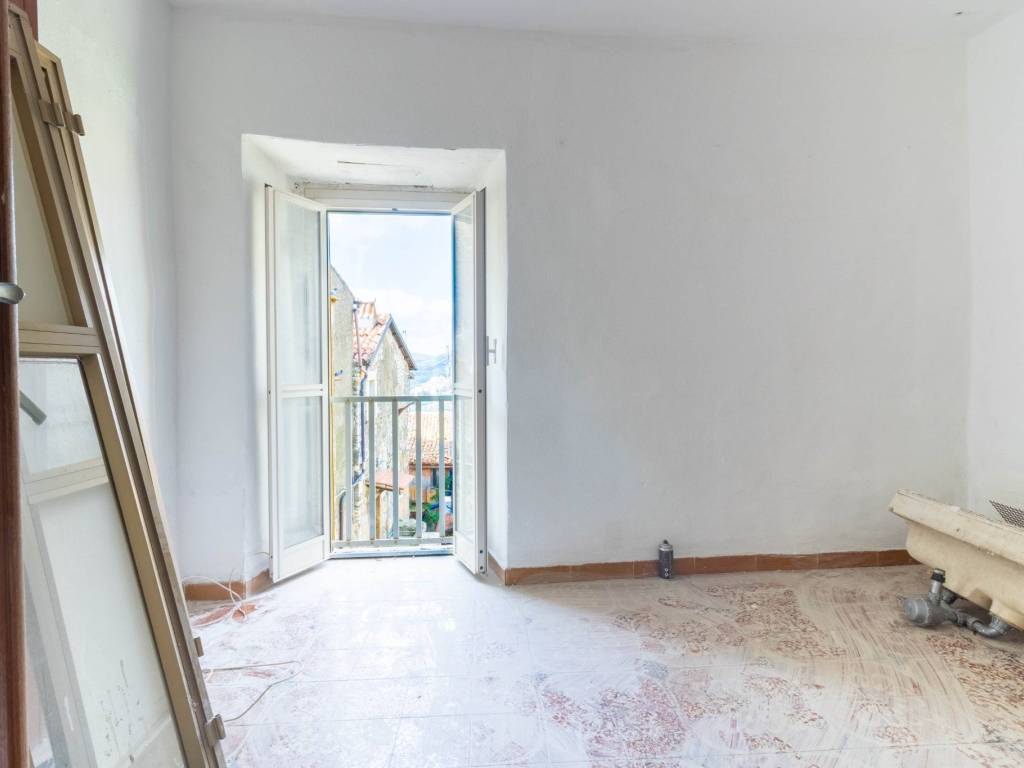 Appartamento a Maenza in Via del Tocco - Foto 5