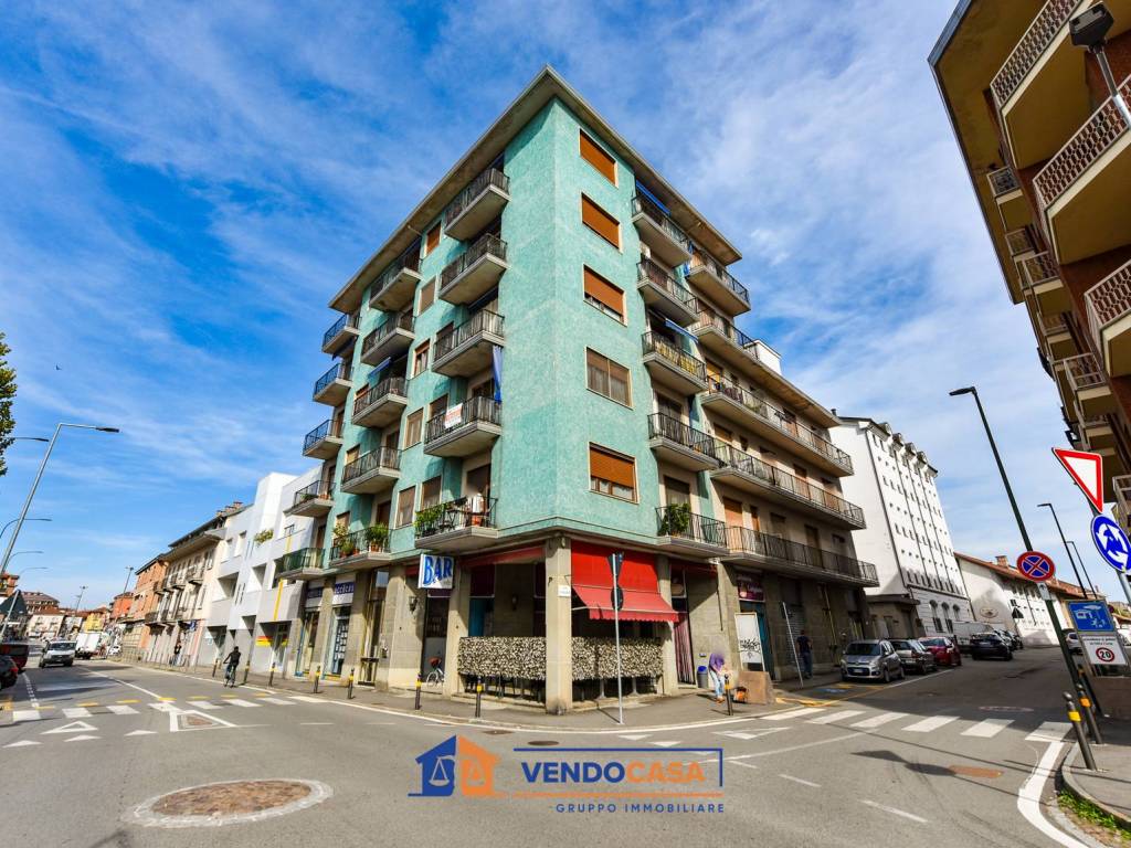 Appartamento a Carignano in Via Silvio Pellico, 33 - Foto 2