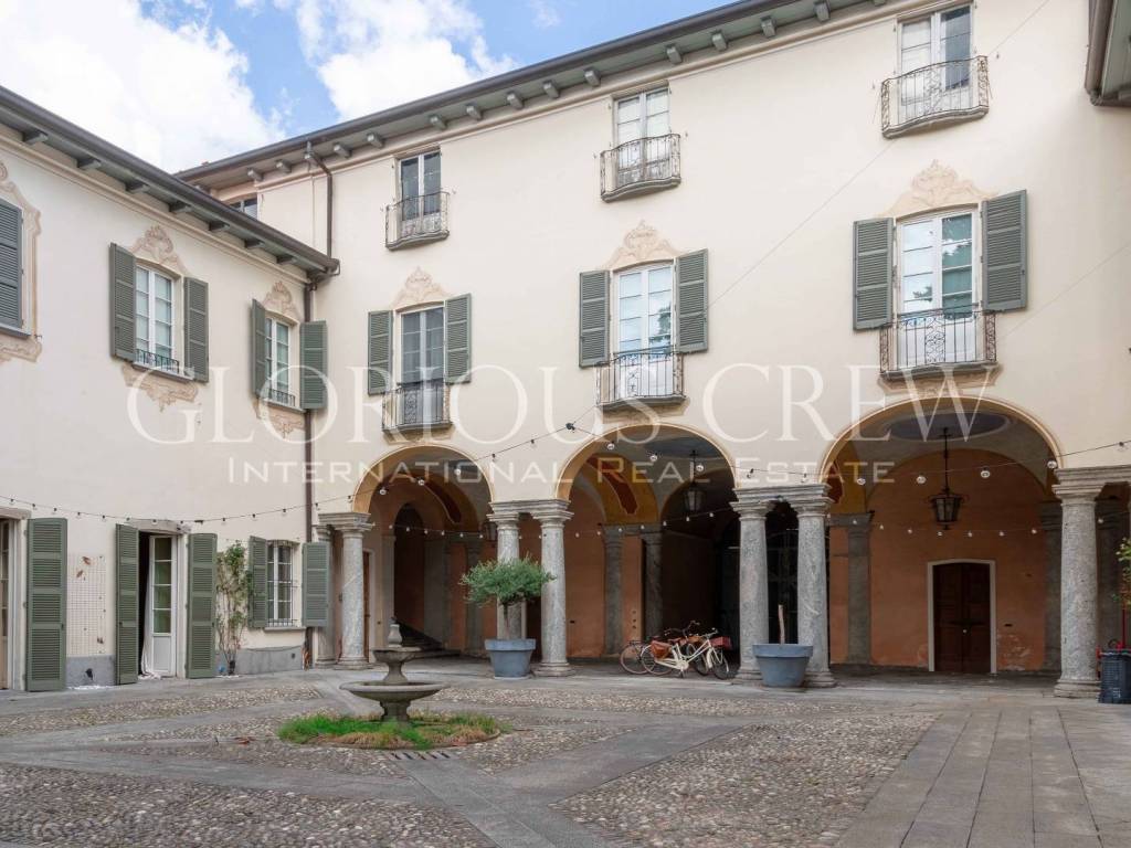 Palazzo / stabile a Oggiono in Via Primo Maggio, 83 - Foto 2