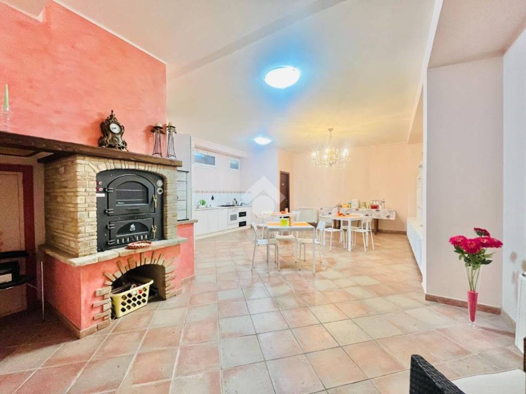 Appartamento a Assisi in Via S.Benedetto, 15 - Foto 5