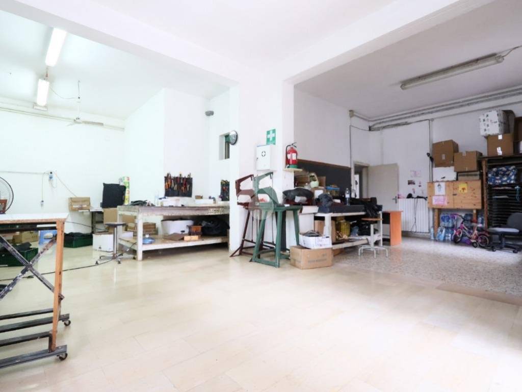 Casa indipendente a Alba adriatica in Via Saliceti, 6 - Foto 3