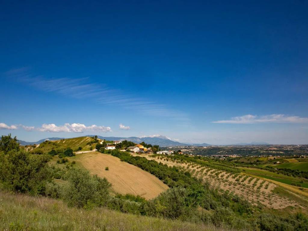 Rustico / casale a Manoppello in Via G.A. Leonelli, 13 - Foto 2