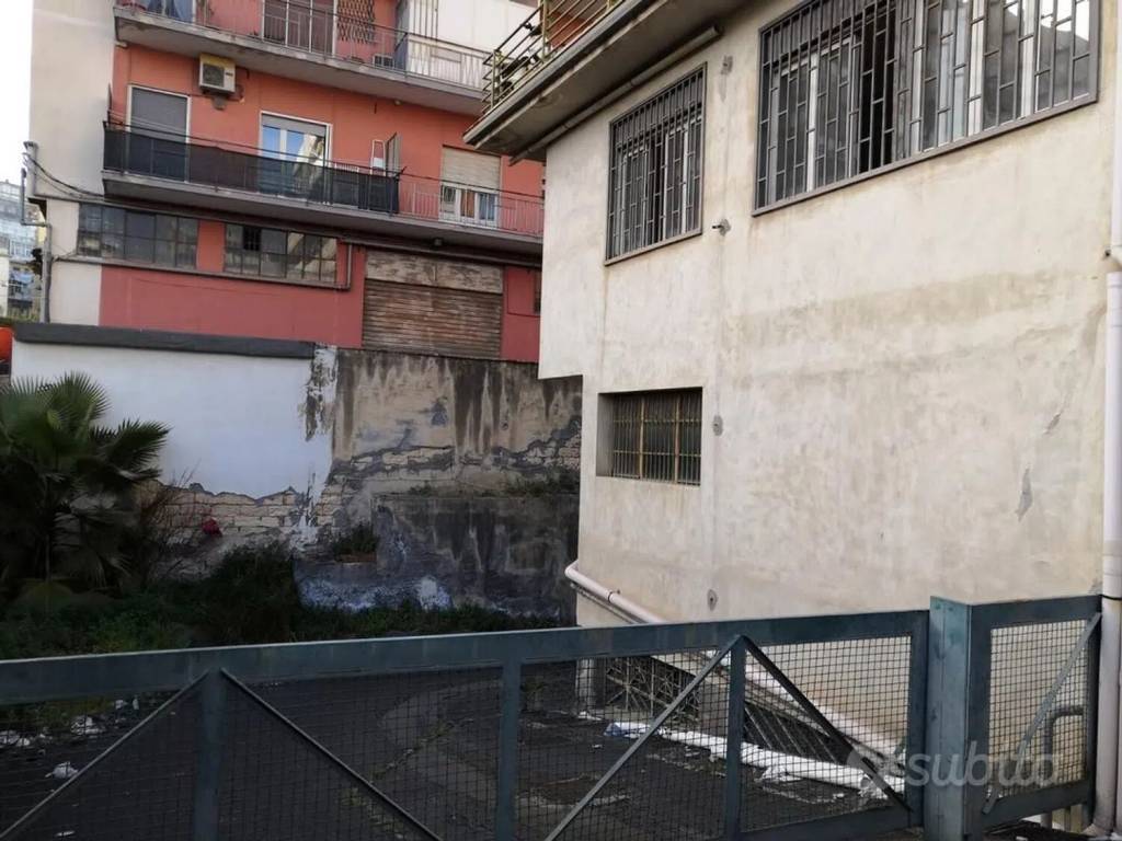 Immobile a Catania in Largo Bordighera S.N.C. - Foto 2