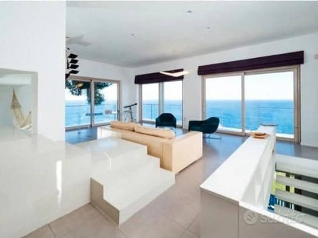 Villa a Acireale in Via Timpa S.N.C. - Foto 5