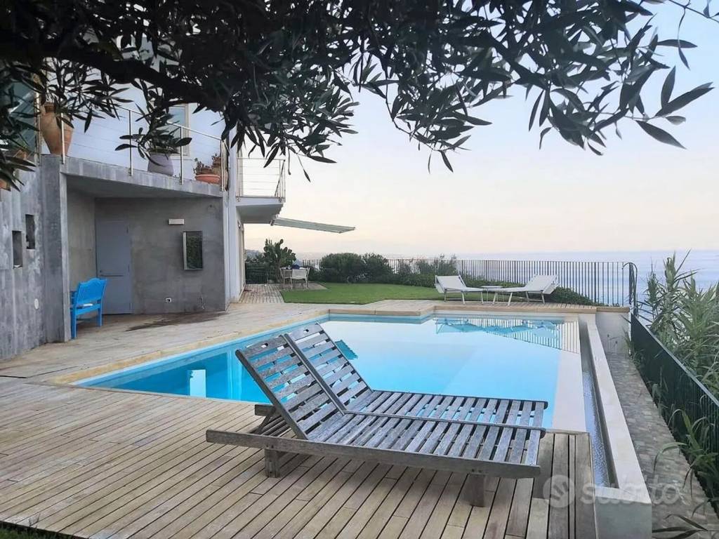 Villa a Acireale in Via Pacini S.N.C. - Foto 4