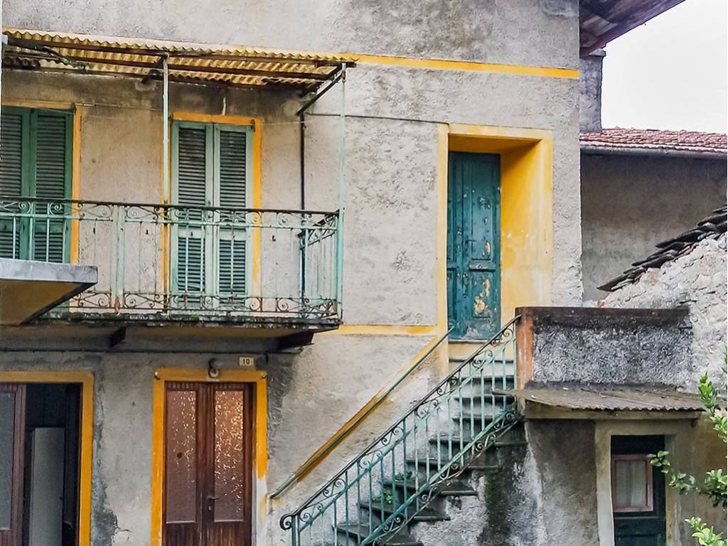 Casa indipendente a Lierna in Via alla Volta, 10 - Foto 2