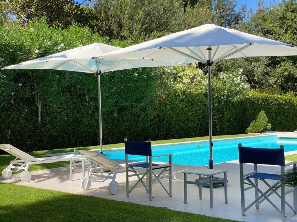 Villa a Forte dei marmi in Via C. Carrà - Foto 3