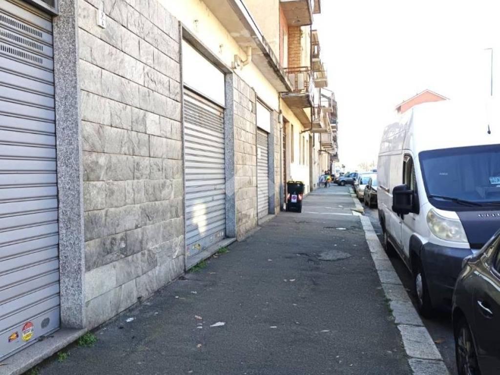 Immobile a Torino in Via druento, 9 - Foto 1