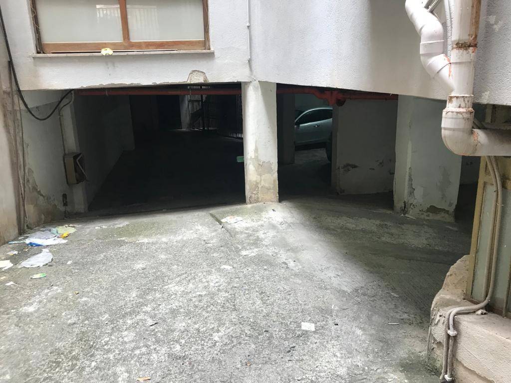 Box / garage a Palermo in Via Spuches, 8 - Foto 3