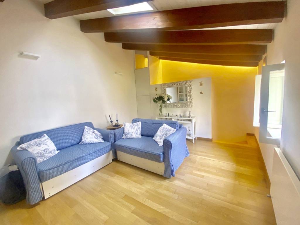 Appartamento a Benevento in Via Giovanni De Nicastro - Foto 4