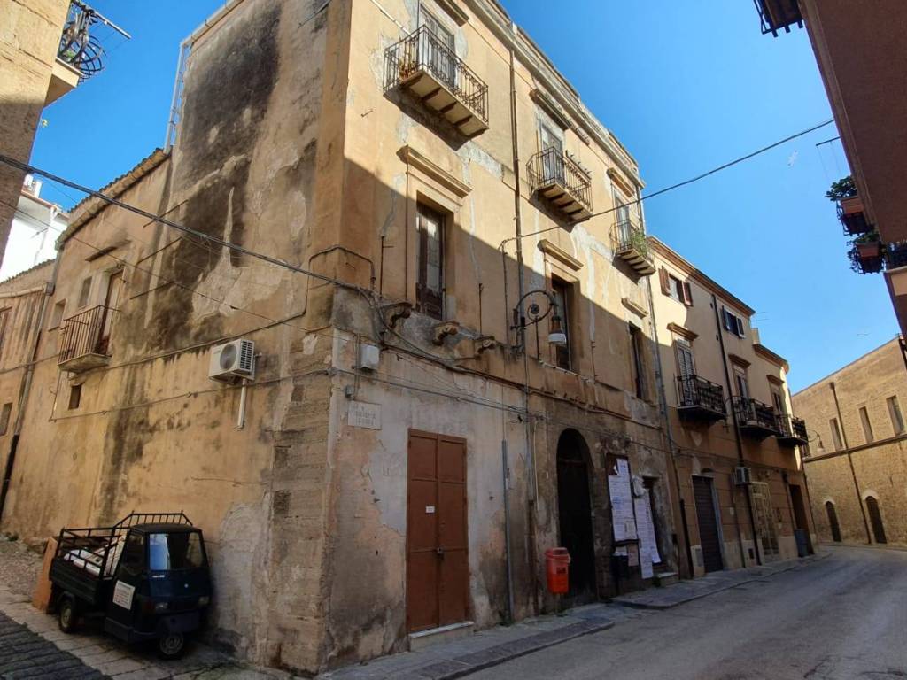 Palazzo / stabile a Sciacca in Via Giuseppe Licata, 3 - Foto 4