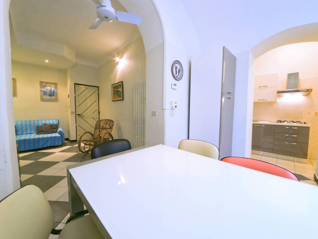 Appartamento a Varazze in Via Goffredo Mameli, 28 - Foto 4
