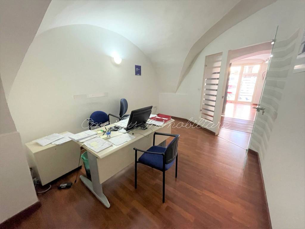 Palazzo / stabile a Foggia in Corso Giuseppe Garibaldi - Foto 4