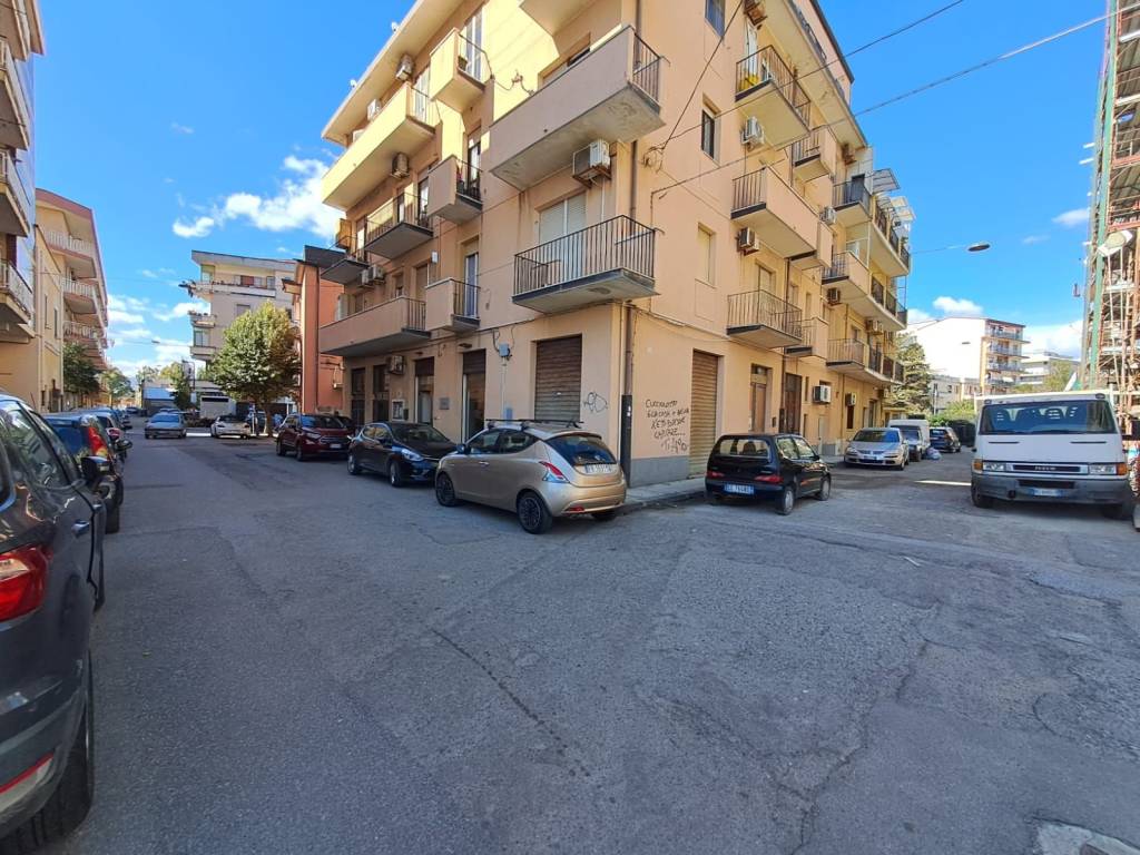 Immobile a Catanzaro in Via Cristoforo Colombo - Foto 3