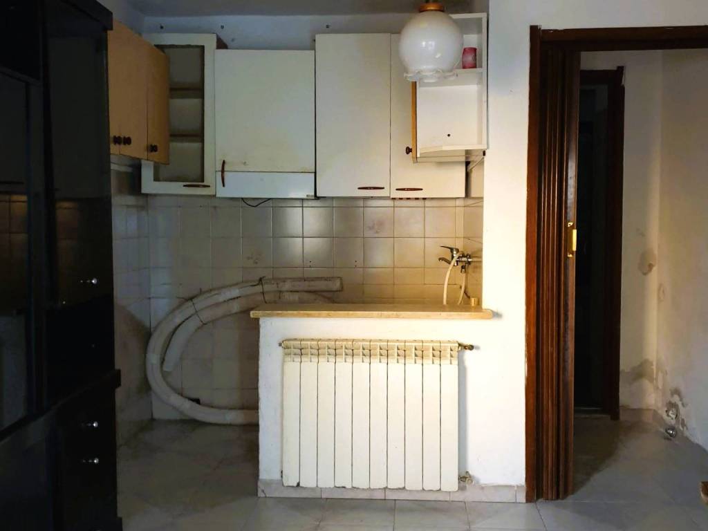 Appartamento a Caravate in Via Isonzo - Foto 2