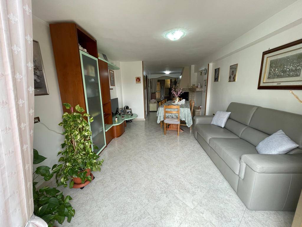 Casa indipendente a Cellamare in Via Luigi di Gioia - Foto 3