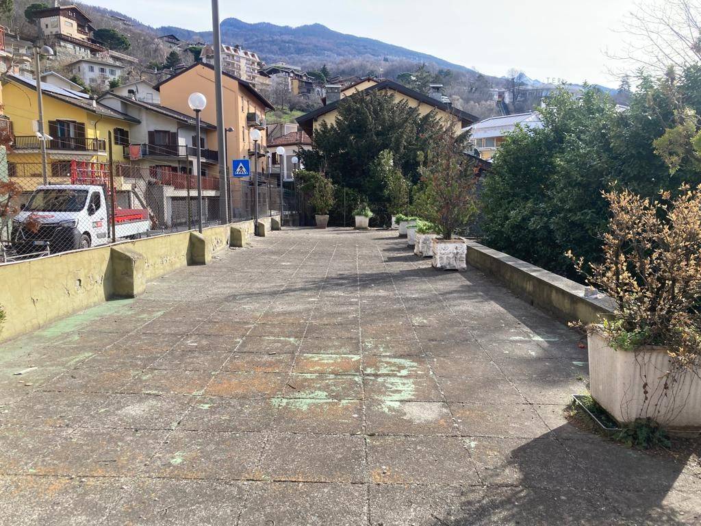 Palazzo / stabile a Saint-vincent in Via E. Chanoux, 26 - Foto 4