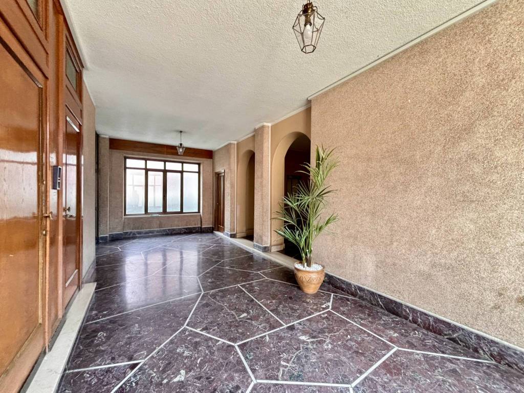 Appartamento a Chatillon in Via Emile Chanoux, 172 - Foto 2