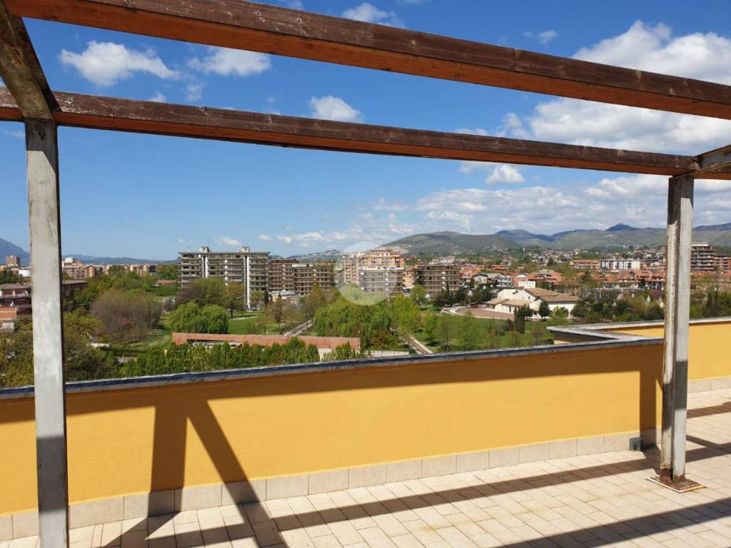 Appartamento a Frosinone in Via Giacomo De Matthaeis, 23 - Foto 2