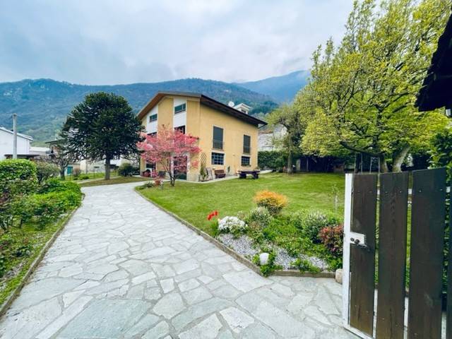 Villa a Dubino in Via Roma - Foto 3