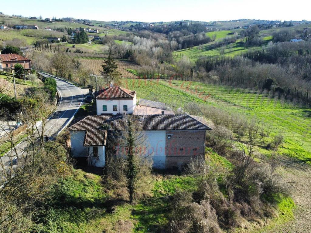 Rustico / casale a Costigliole d'asti in Strada San Carlo - Foto 2
