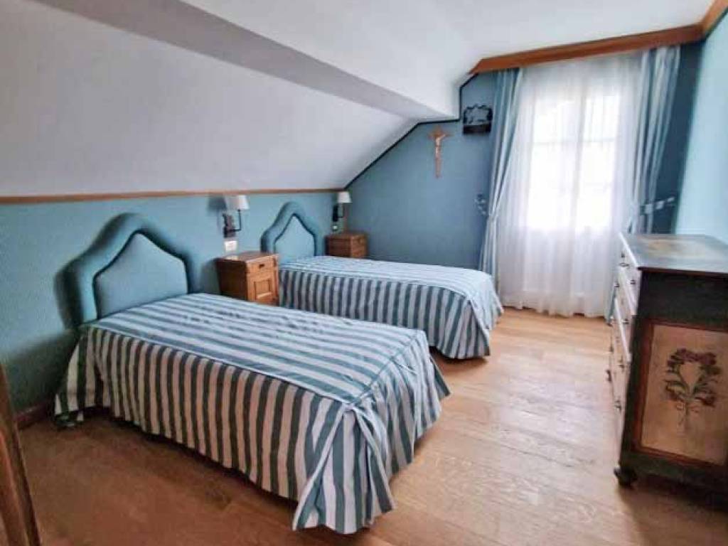 Villa a Cortina d'ampezzo in Via Cantore, 36 - Foto 5