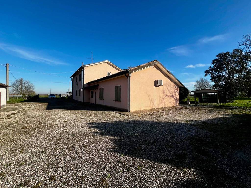 Casa indipendente a Argenta in Via Molinetto, 58 - Foto 4
