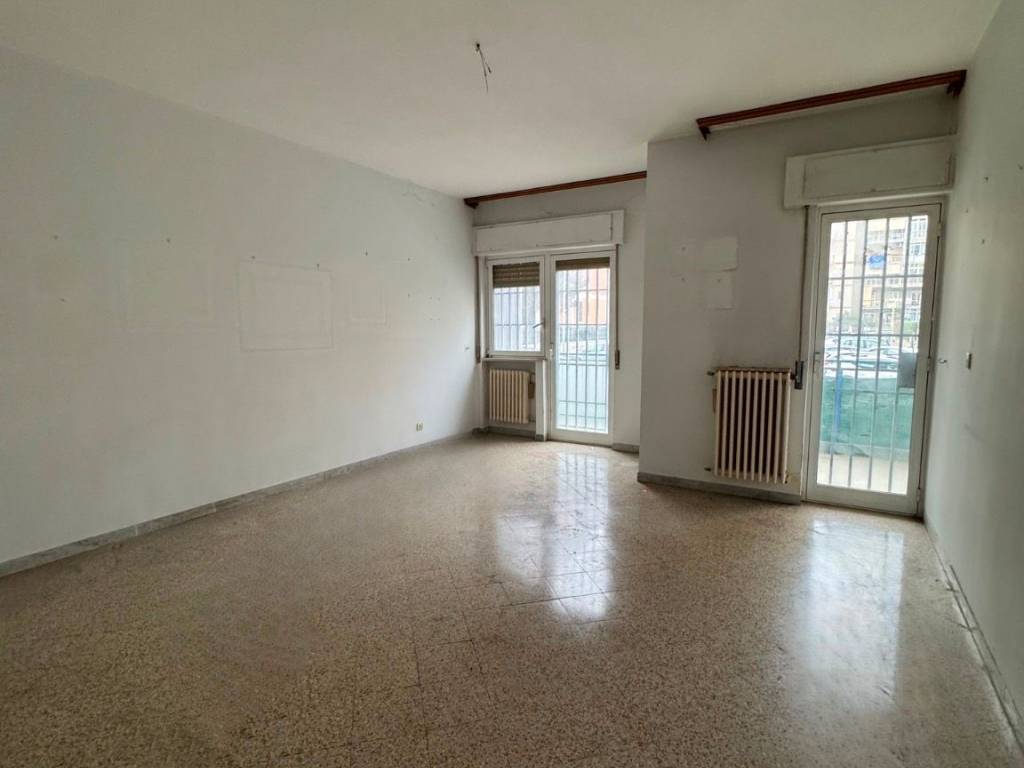 Appartamento a Bari in Via Daunia, 43 - Foto 2