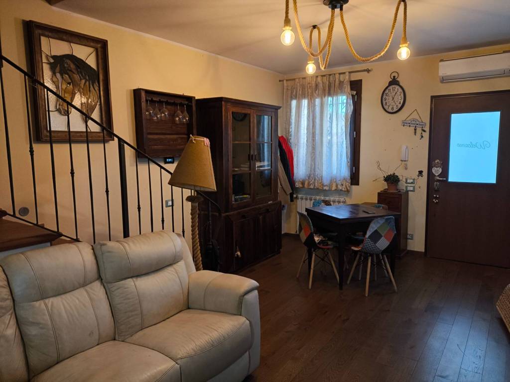 Villetta a schiera a Monsummano terme in Piazza Giuseppe Giusti, 55 - Foto 5
