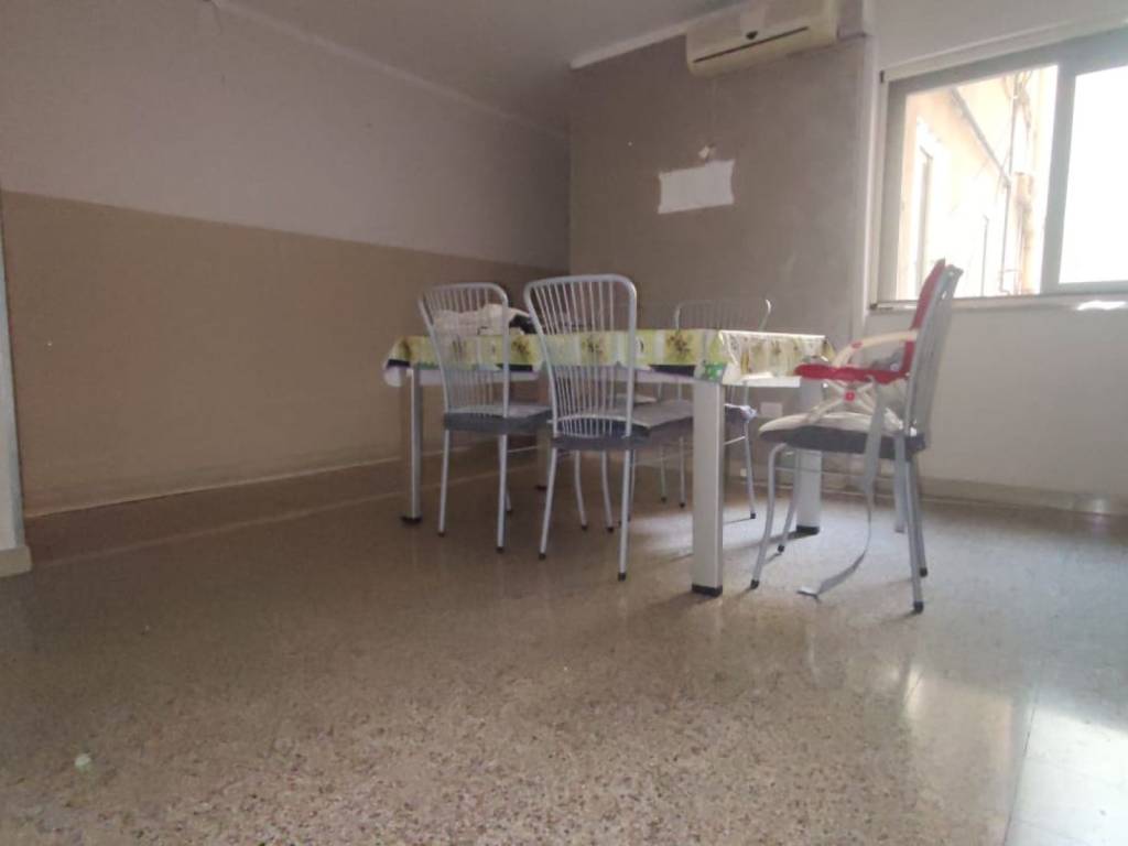 Appartamento a Palermo in Via Duca della Verdura, 27 - Foto 2