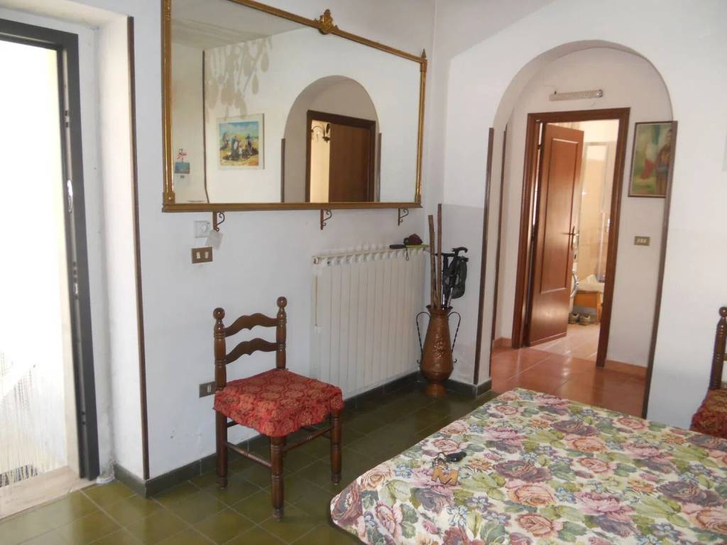 Villa a Scurcola marsicana in Via Tito Acerbo, 10 - Foto 4
