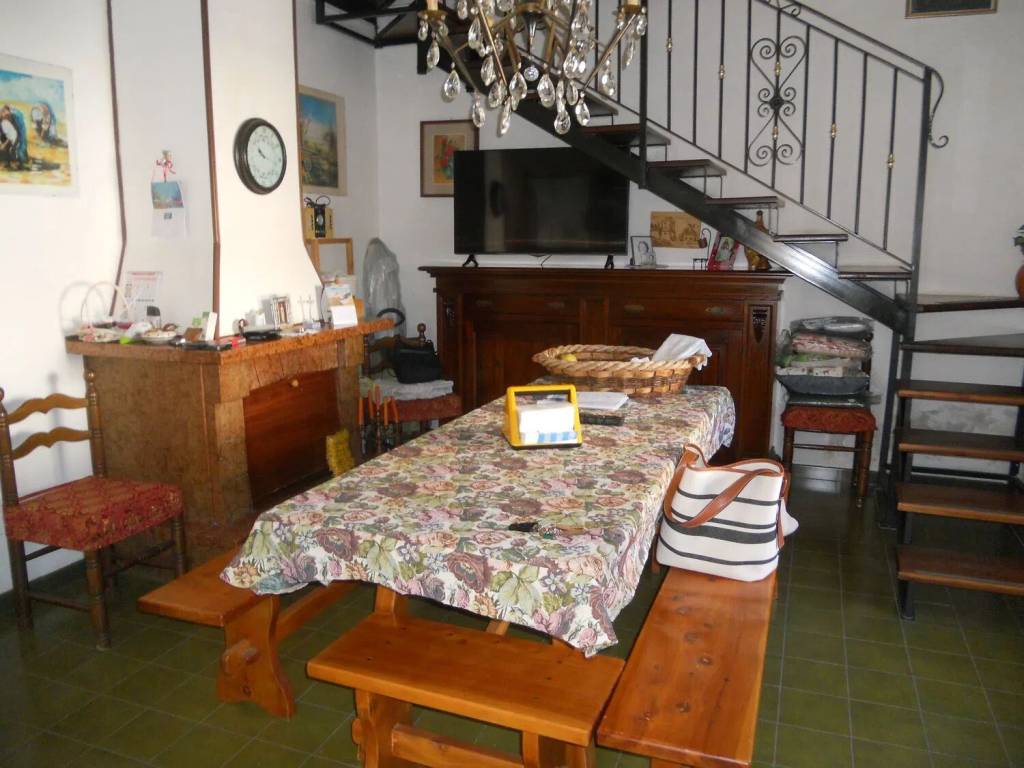 Villa a Scurcola marsicana in Via Tito Acerbo, 10 - Foto 5