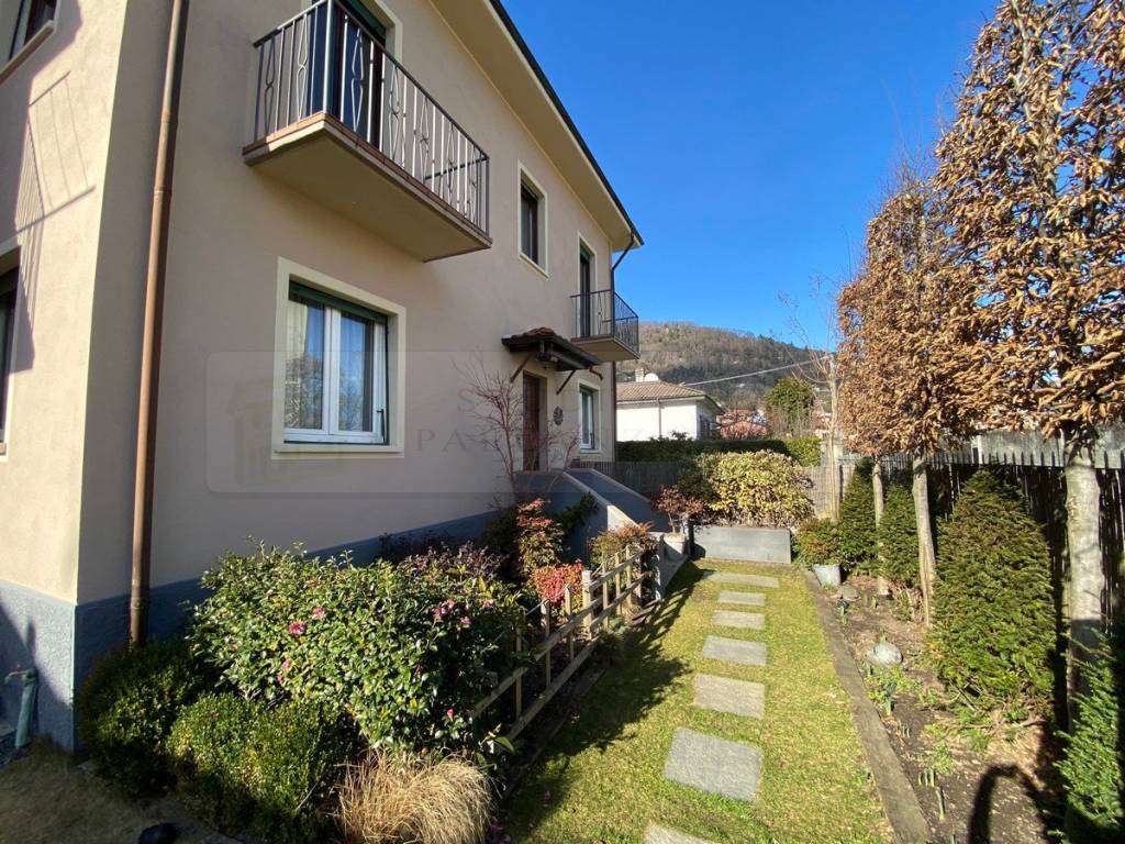 Villa a Verbania in Via Udine, 4 - Foto 3