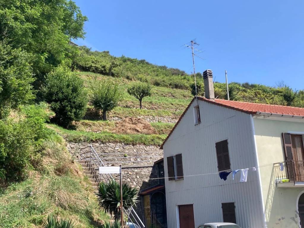 Villa a Quiliano in Via Bricco - Foto 2