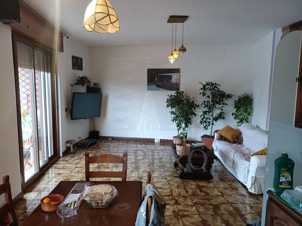 Appartamento a Ventimiglia in Via Caduti del Lavoro, 3 - Foto 3