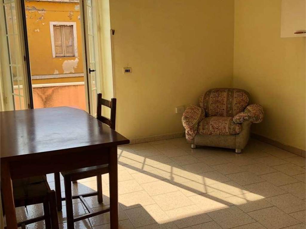 Casa indipendente a Mondragone - Foto 2