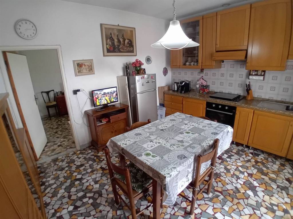 Appartamento a Pietrasanta in Via Massaua - Foto 3