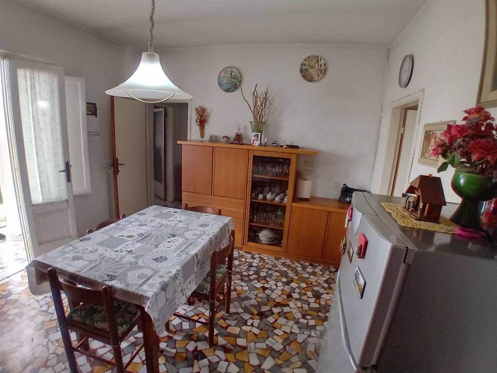 Appartamento a Pietrasanta in Via Massaua - Foto 4