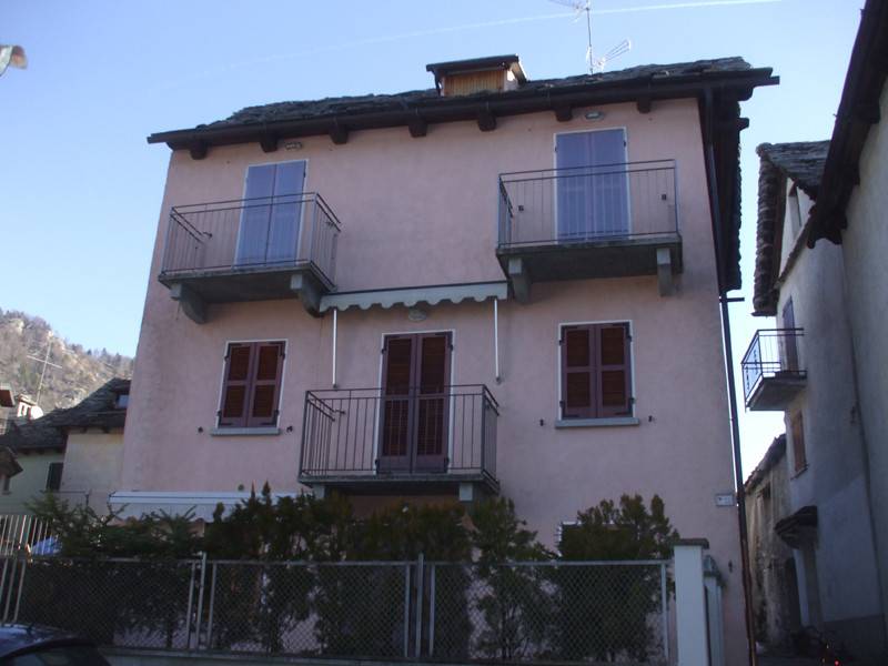 Appartamento a Malesco in Via Minazzoli, 11 - Foto 2