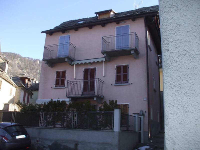 Appartamento a Malesco in Via Minazzoli, 11 - Foto 3